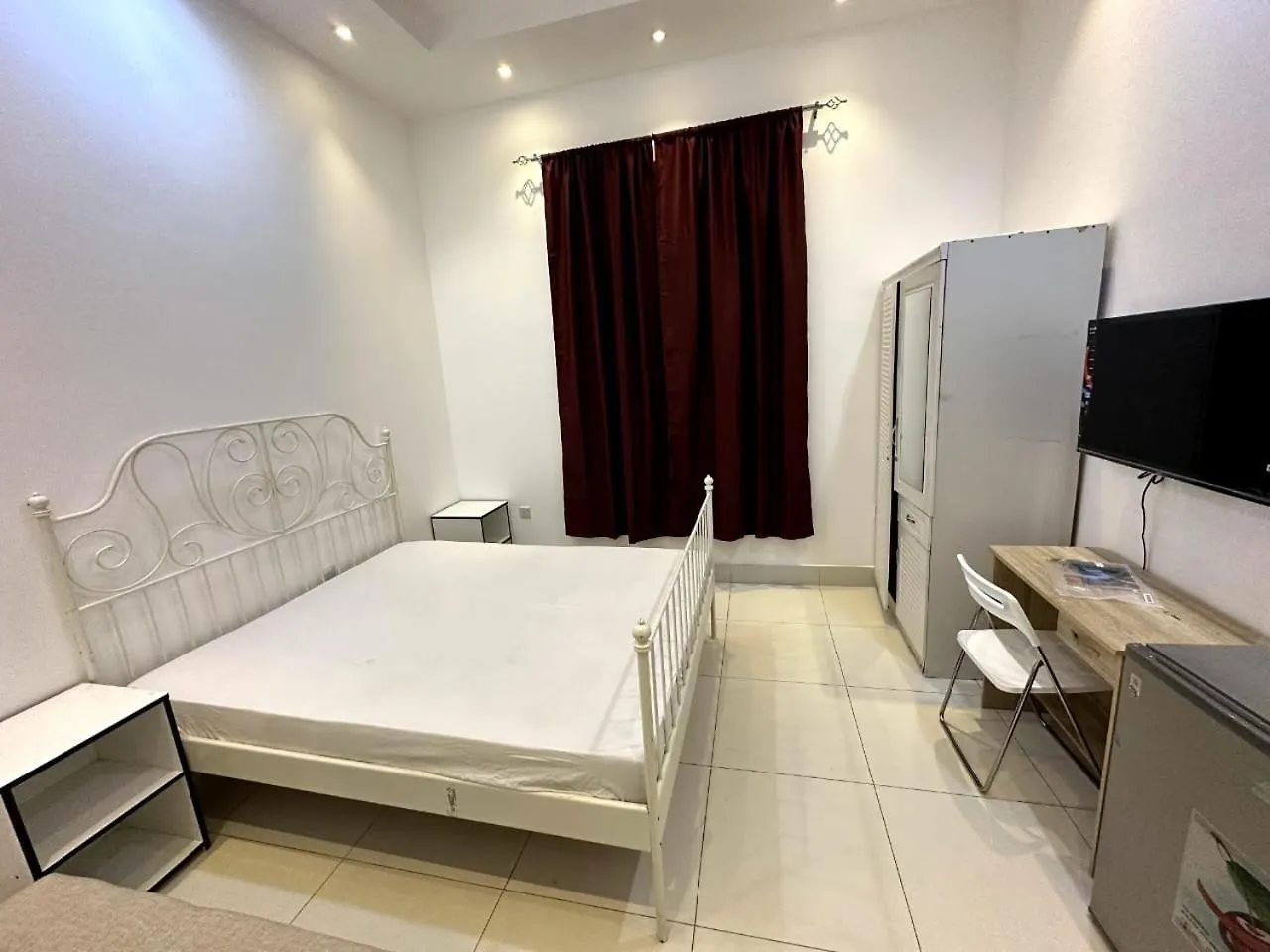 Gasthof Economical Rooms For Rent In Dubai
